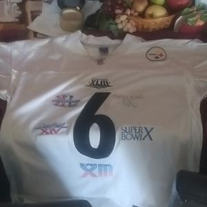 A Pittsburgh Steelers super bowl XLIII jursey